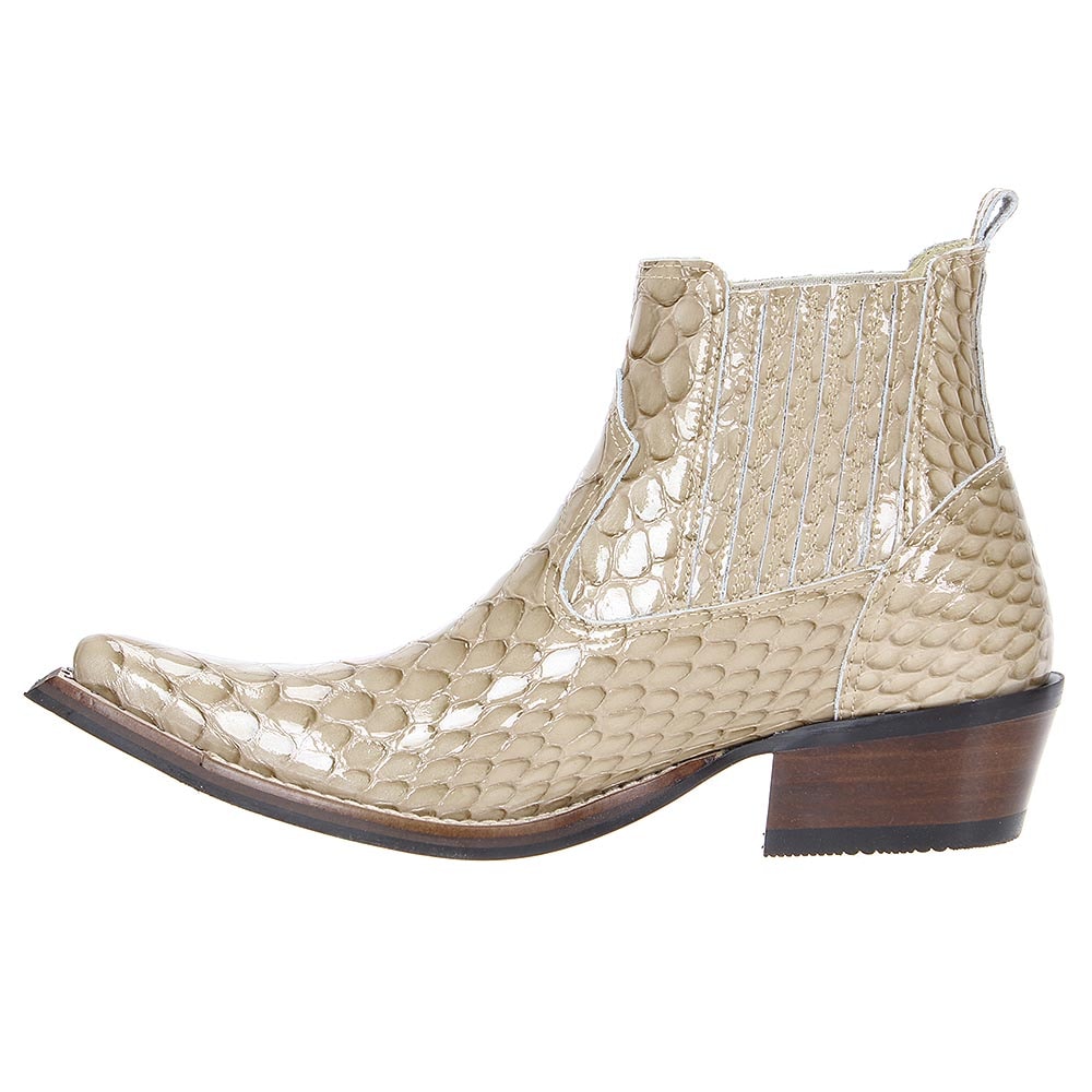 bota de couro de sucuri