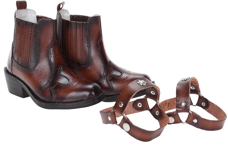 bota com espora infantil